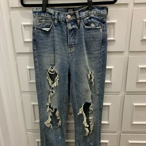 BDG URBAN OUTFITTERS HIGH RISE RIPPER JEANS